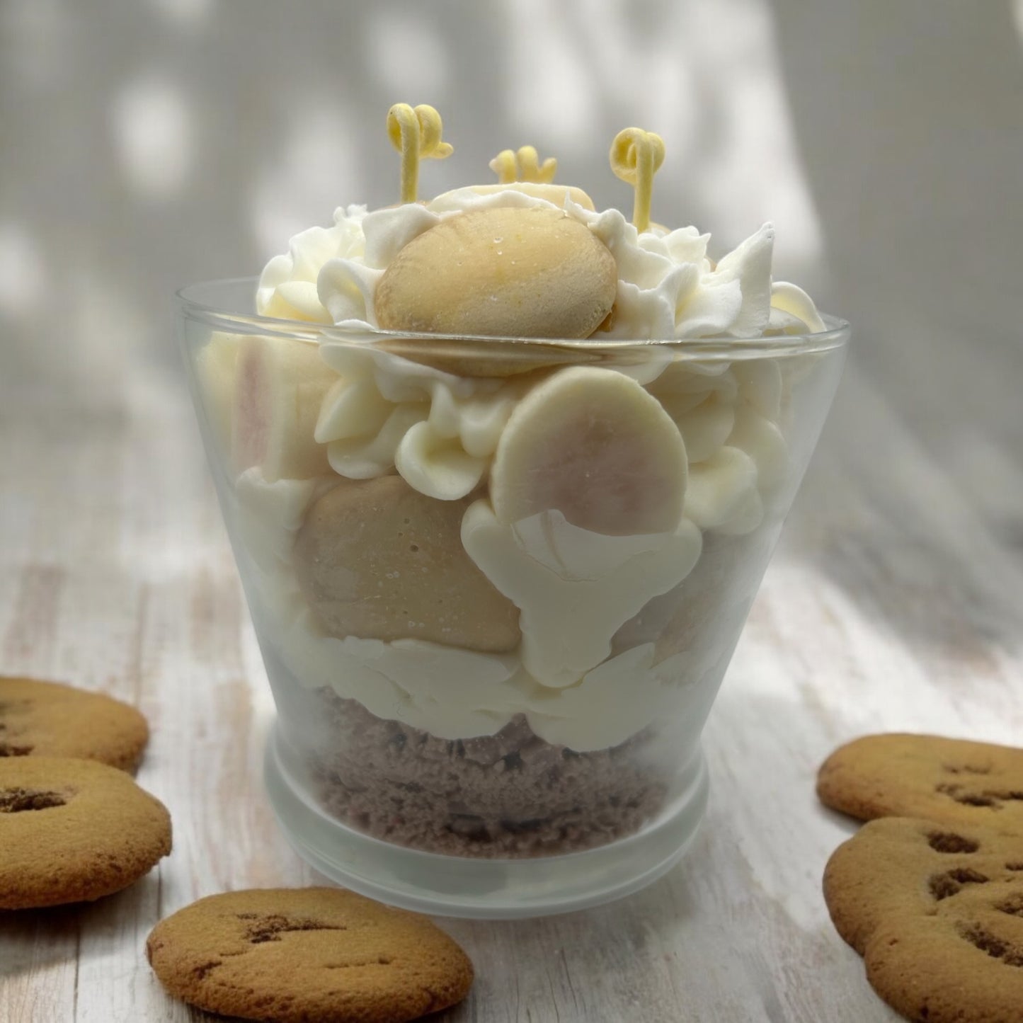Banana Pudding Candle Smells amazing - Decorative Candle with Banana Pudding scent