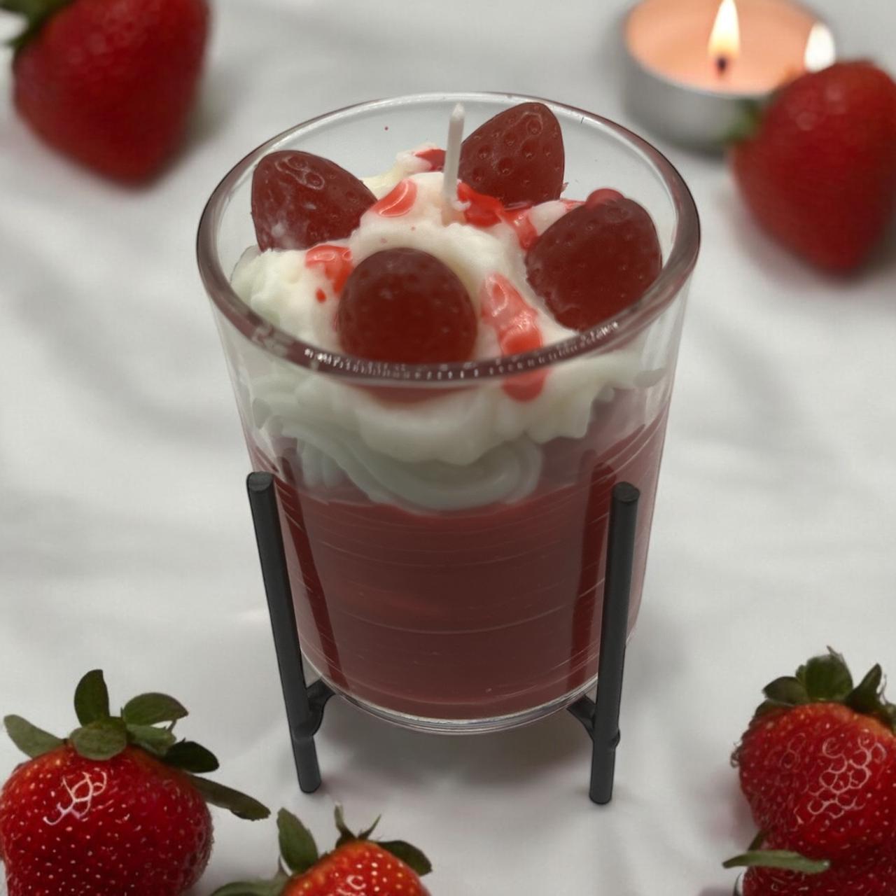 Strawberrys & Cream Candle