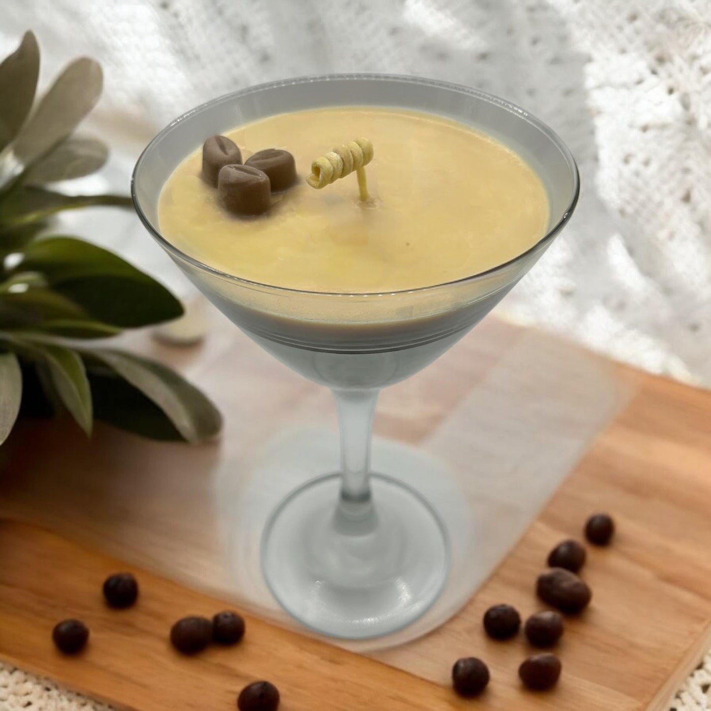 Coffee martini candle- long burn time smells amazing