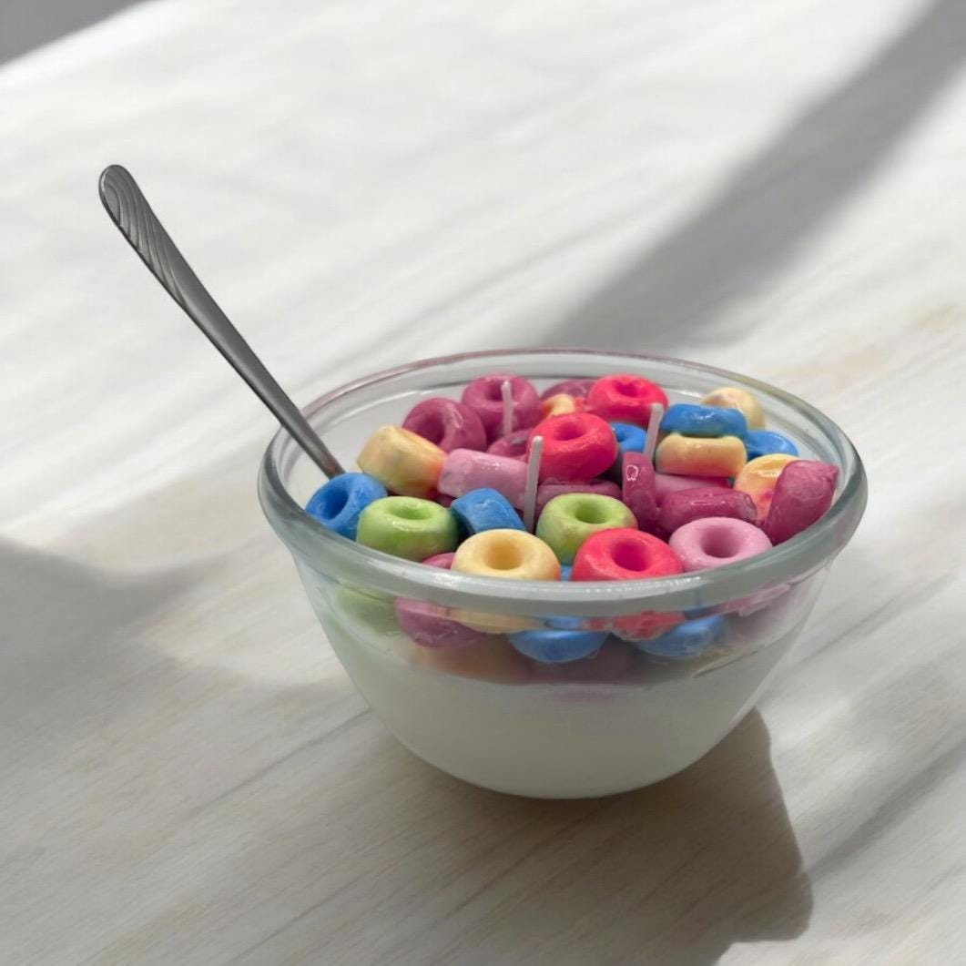 Fruit loops cereal candle